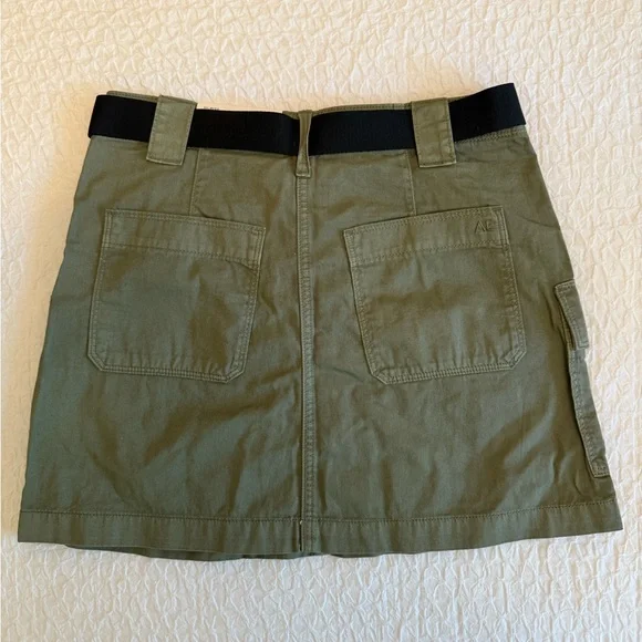NWT American Eagle Hi-Rise A-Line Utility Skirt - Size 2 - Picture 2 of 10